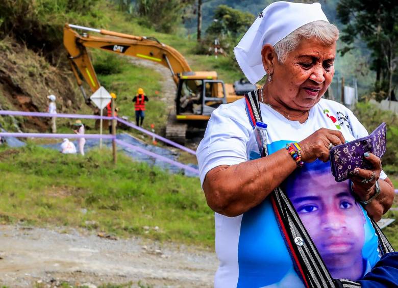 Las víctimas han exigido desde hace dos décadas que se busque a sus seres queridos desaparecidos que podrían estar en La Escombrera. FOTO Jaime Pérez