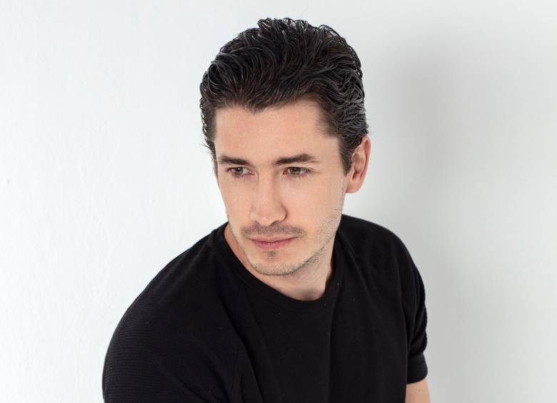 En noviembre estrenan la serie sobre Andrés Escobar, además estará en dos producciones en Prime Video (una serie y una película)