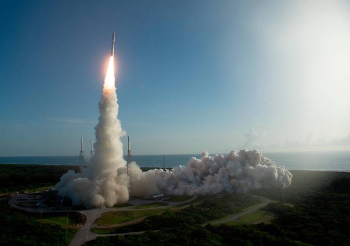 El mayor vehículo de exploración lanzado a otro planeta alcanza el cráter Jezero. Foto : NASA