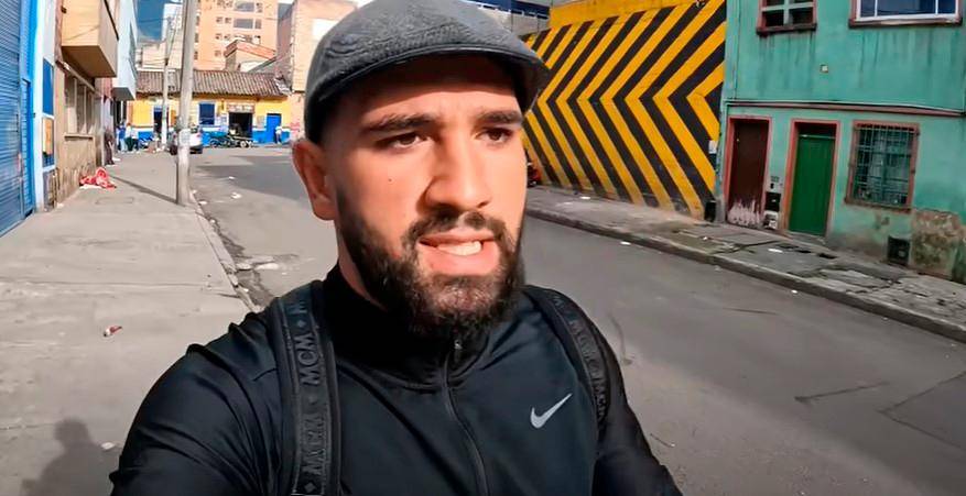 El video fue grabado en el barrio Santa Fe, en la localidad Los Mártires, en Bogotá. FOTO: CAPTURA DE VIDEO