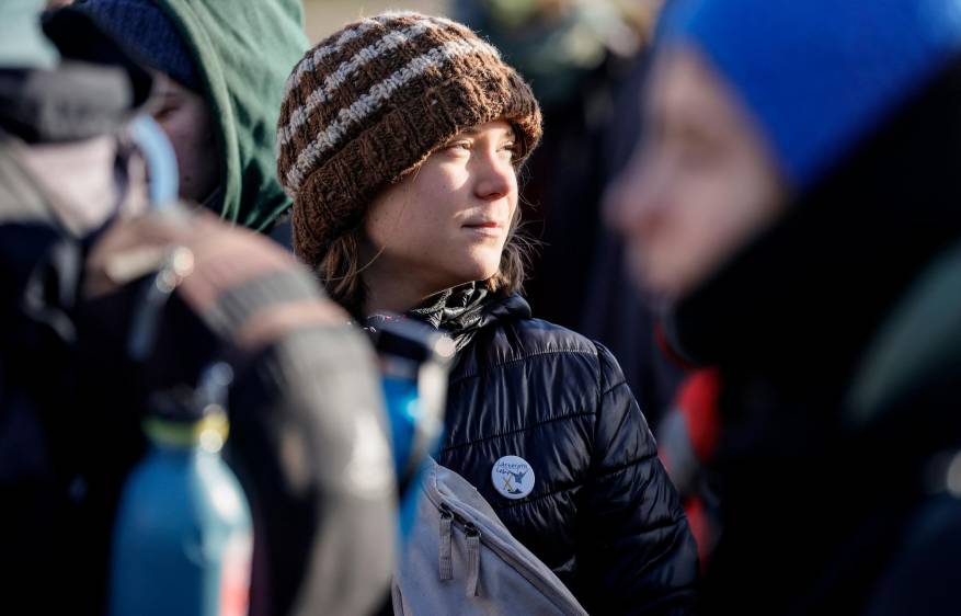 Greta Thunberg reapareció públicamente luego de su detención en Alemania en medio de una protesta contra minas de carbón. FOTO EFE 