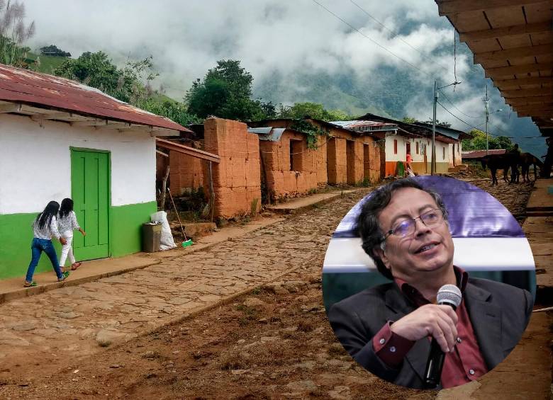 En El Aro piden que el acto de perdón de parte del Estado, que presidirá Gustavo Petro, derive en acciones de reparación y desarrollo para el corregimiento. FOTO EL COLOMBIANO