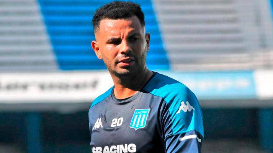 Edwin Cardona llegó a Racing a mediados de 2022. FOTO TWITTER @RacingClub