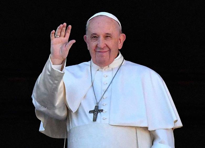 El papa Francisco también es un apasionado por el fútbol. FOTO AFP