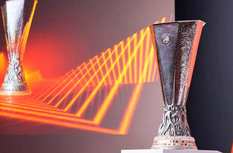 El trofeo de la Europa League. FOTO GETTY
