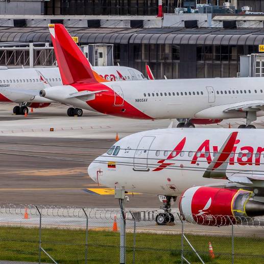 Pilotos de Avianca recalcan que la aerolínea salió del Capítulo 11 de la Ley de Quiebras de Estados Unidos en noviembre de 2021 y la recuperación le permitió acciones como adquisición de flota, lanzamiento de nuevas rutas y reconfiguraciones que demuestran su capacidad económica. FOTO Archivo