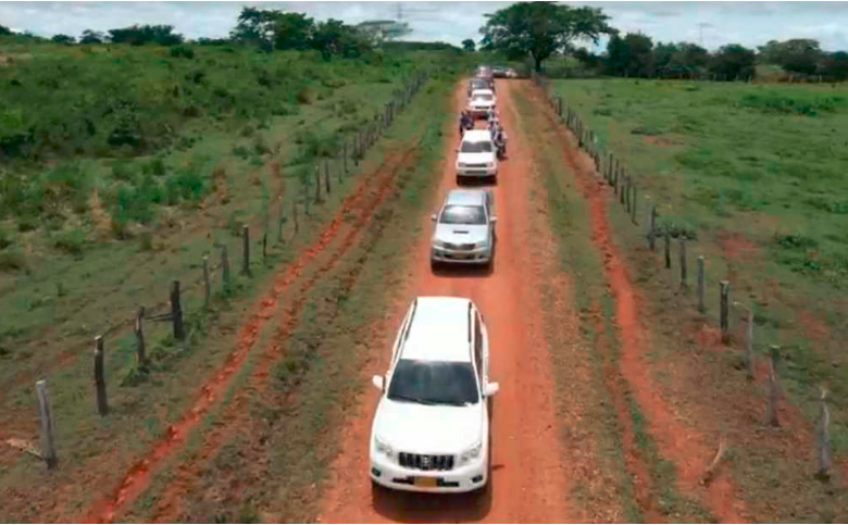 Un grupo de ganaderos realizó una caravana para defender sus tierras en el departamento del Magdalena. FOTO: TOMADA DE REDES SOCIALES