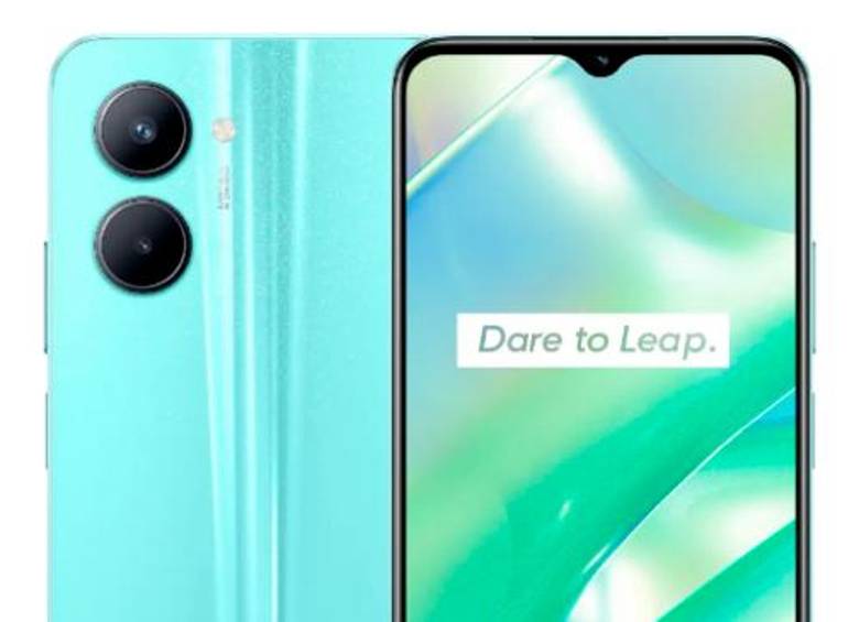 Celular realme C33 en el color Aqua Blue. FOTO Cortesía 