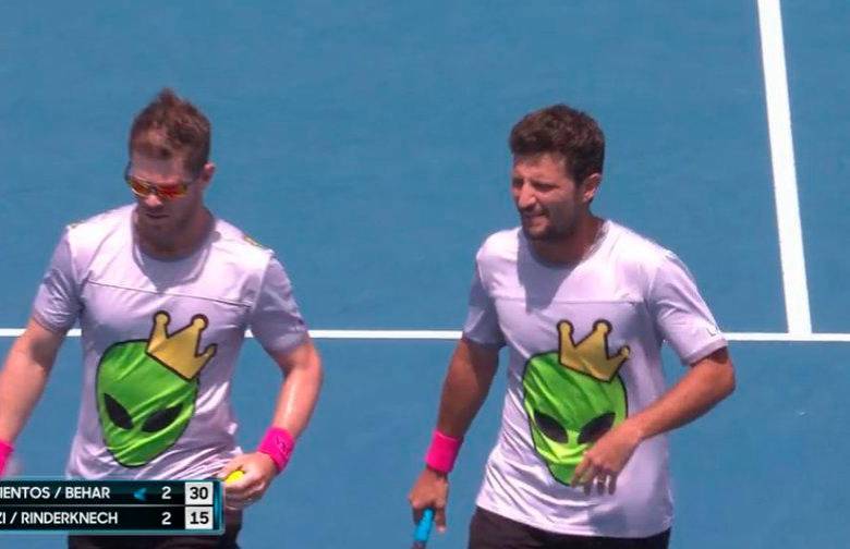  Ariel Behar y Nicolás Barrientos perdieron su partido de segunda ronda del Abierto de Australia. FOTO: CAPTURA DE PANTALLA
