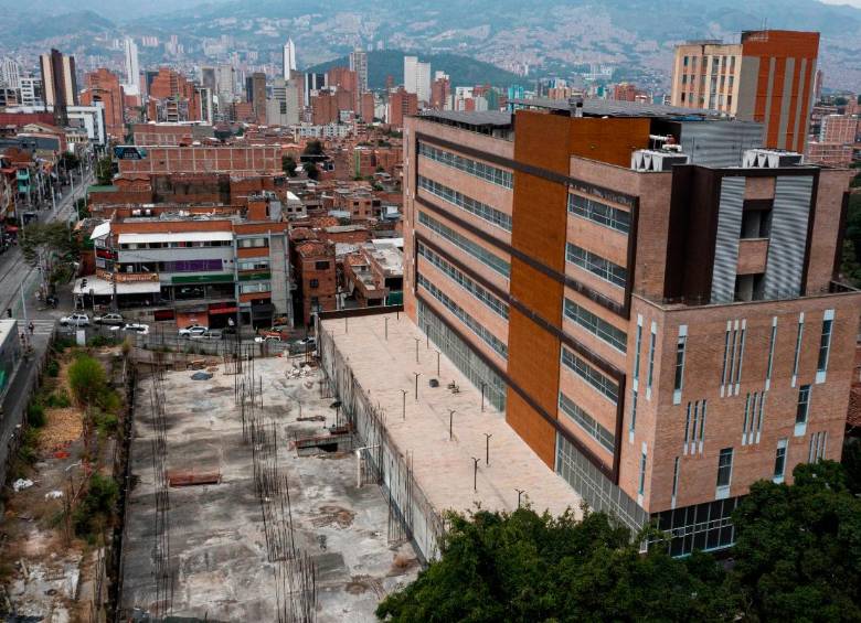 La unidad, ubicada en Buenos Aires, tiene nueve pisos para urgencias, hospitalización, cirugías, odontología y diagnósticos. FOTO: Manuel Saldarriaga