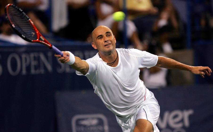 Andre Agassi contó en sus memorias sobre los dolores: “Soy un hombre joven, relativamente joven. Tengo treinta y seis años. Pero despierto como si tuviera noventa y seis”. Foto: Getty Images