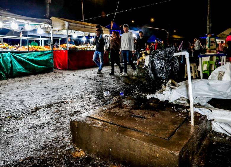 Caos y descontrol: vendedores critican logística de alumbrados