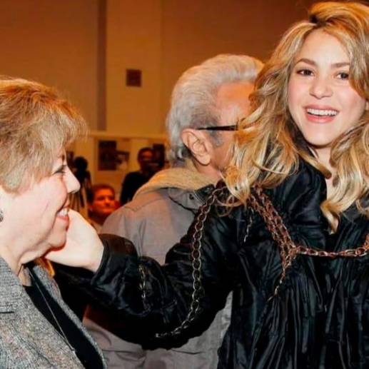 La madre de Shakira siempre ha seguido la carrera musical de su hija. FOTO Getty