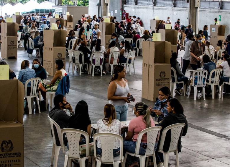En la segunda vuelta presidencial el voto en blanco solamente tiene un efecto simbólico. Las elecciones no se repetirían en el caso de ganar. Foto: Carlos Velásquez