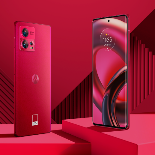 Este es el edge 30 fusion de Motorola en color Viva Magenta. FOTO Cortesía 