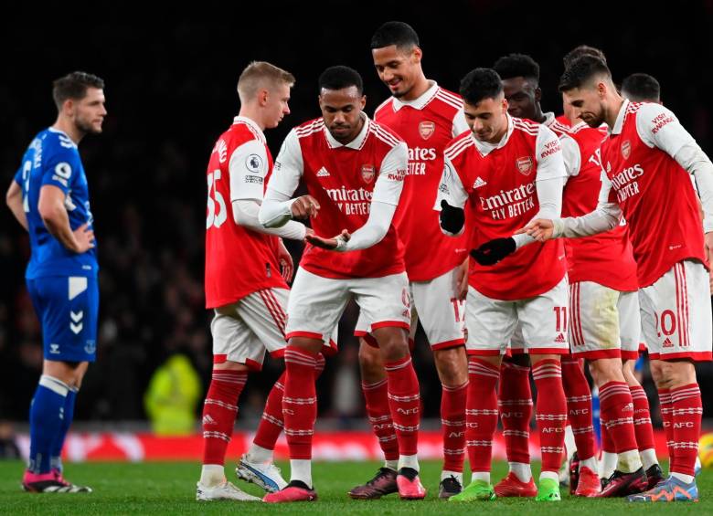 Arsenal es líder de la Premier con 60 puntos; Everton se ubica 18°, con 21. EFE