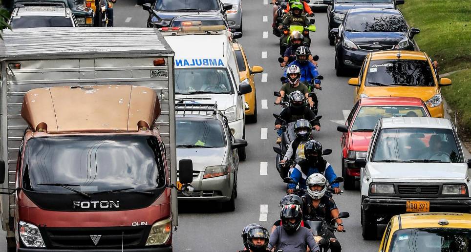 La medida del pico y placa rige en los 10 municipios del Valle de Aburrá. FOTO: EL COLOMBIANO