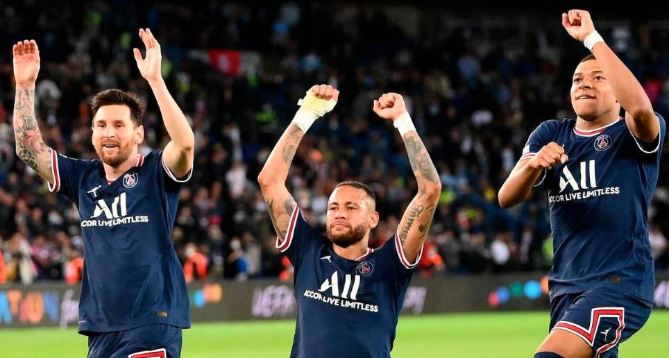 Messi, Neymar y Mbappé, tres de los mejores jugadores del mundo en los últimos años. FOTO AFP