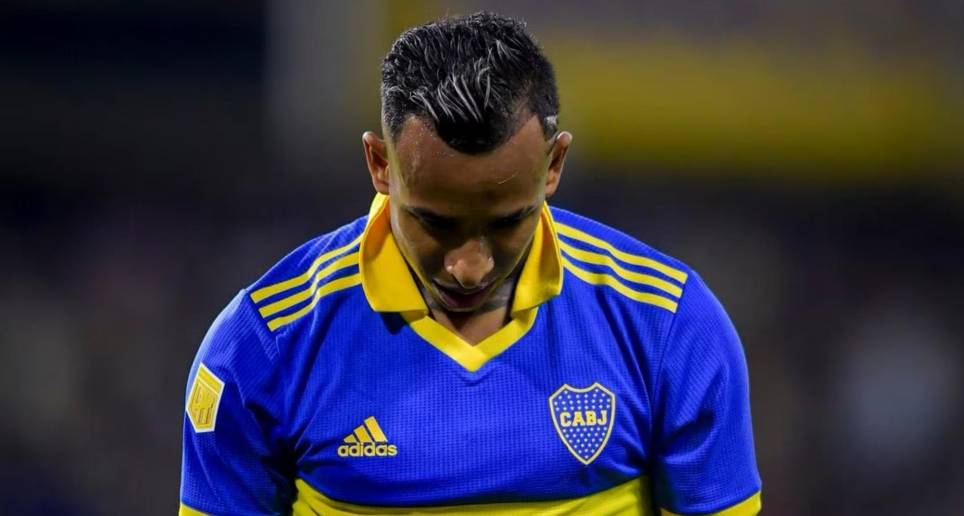El jugador colombiano, de 27 años, Sebastián Villa, en un partido con Boca Juniors. FOTO: Marcelo Endelli / Getty Images