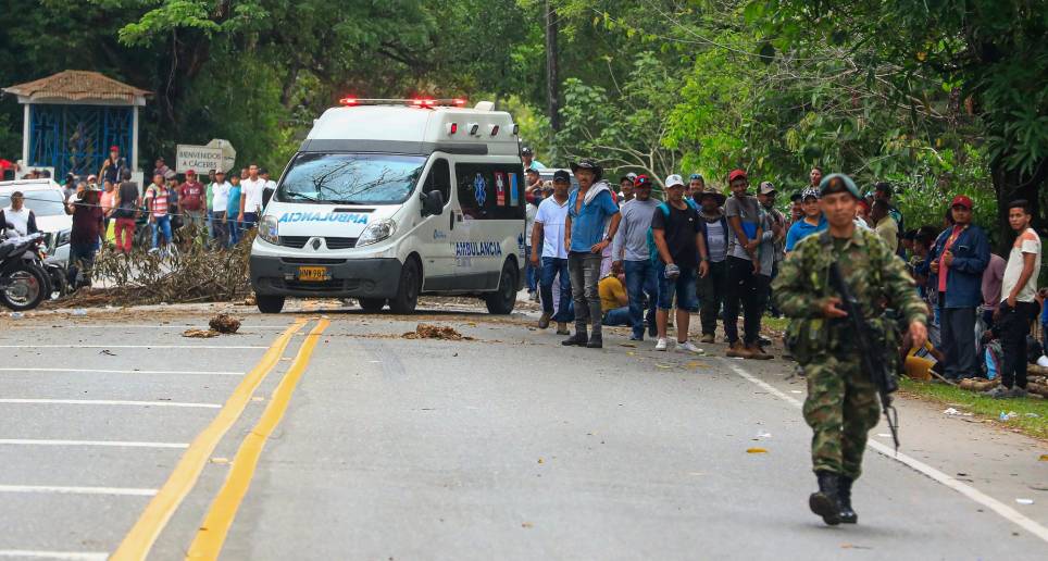 En medio del paro se han presentado diversos problemas de orden público. FOTO Manuel Saldarriaga