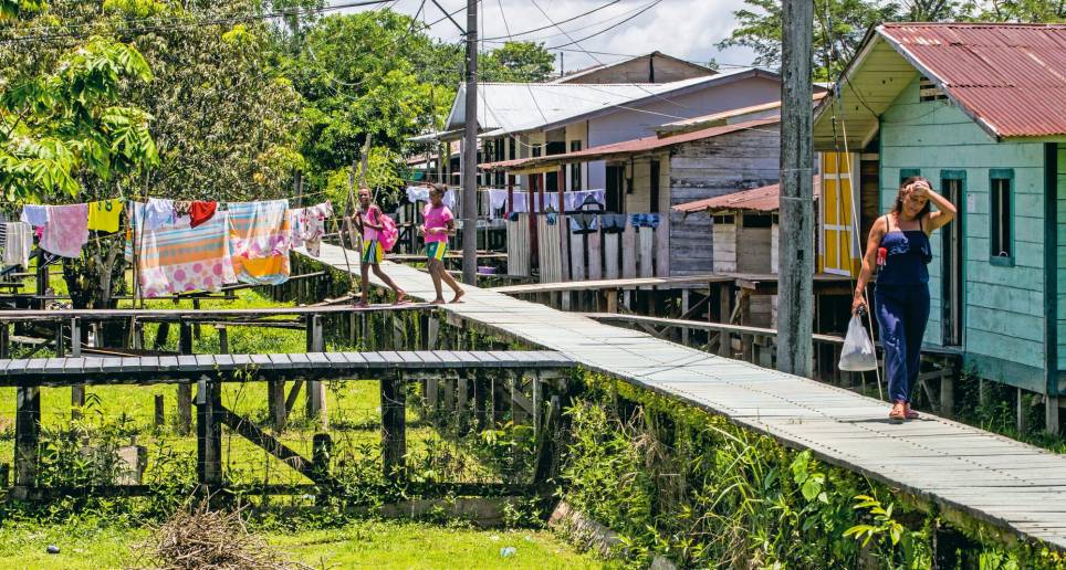 En Murindó aguantan hambre mientras esperan la reubicación del pueblo