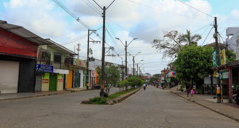El toque de queda aplicará en todos los municipios del Bajo Cauca. FOTO: MANUEL SALDARRIAGA