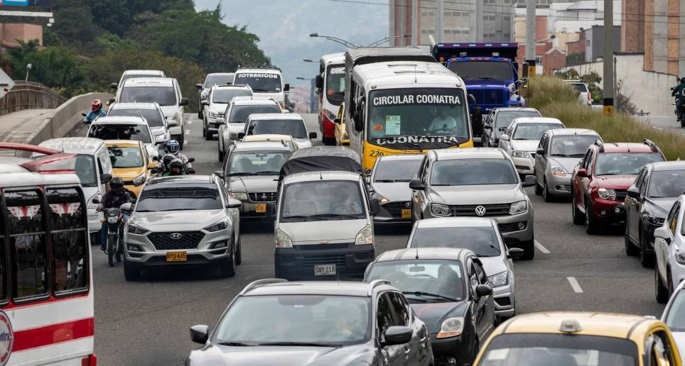 La medida del pico y placa no regirá durante la temporada de fin de año en Medellín. FOTO: CAMILO SUÁREZ