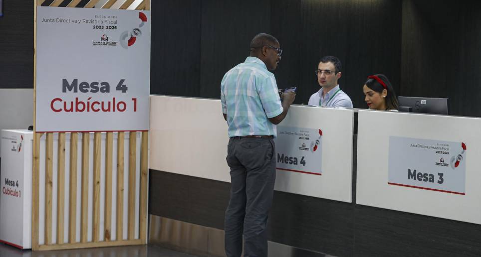 La jornada se llevó a cabo en las sedes de la Cámara: Centro de Medellín, Centro Empresarial El Poblado, Unicentro, Yarumal, Santa Fe de Antioquia, Bajo Cauca, Ciudad Bolívar y Bello. FOTO Manuel Saldarriaga