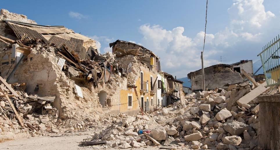 Los terremotos no se pueden predecir, ocurren a muchos kilómetros bajo tierra. 