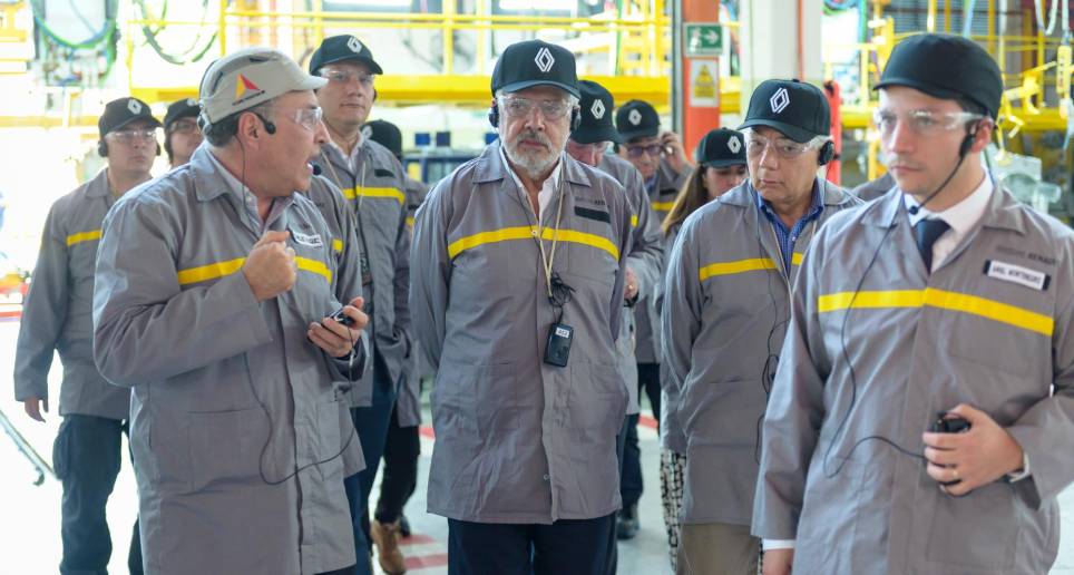 Con espaldarazo del Gobierno, Renault Sofasa invertirá US$100 millones para producir un nuevo carro en Envigado