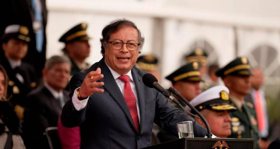 El presidente hizo el anuncio desde Brasil, donde se encuentra participando en la Cumbre de Presidentes de Latinoamérica. FOTO: CORTESÍA PRESIDENCIA