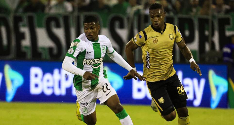 Óscar Perea fue uno de los jugadores más destacados de Nacional en el partido ante Águilas. Sin embargo, no pudo concretar las opciones de gol que generó. FOTO: MANUEL SALDARRIAGA 