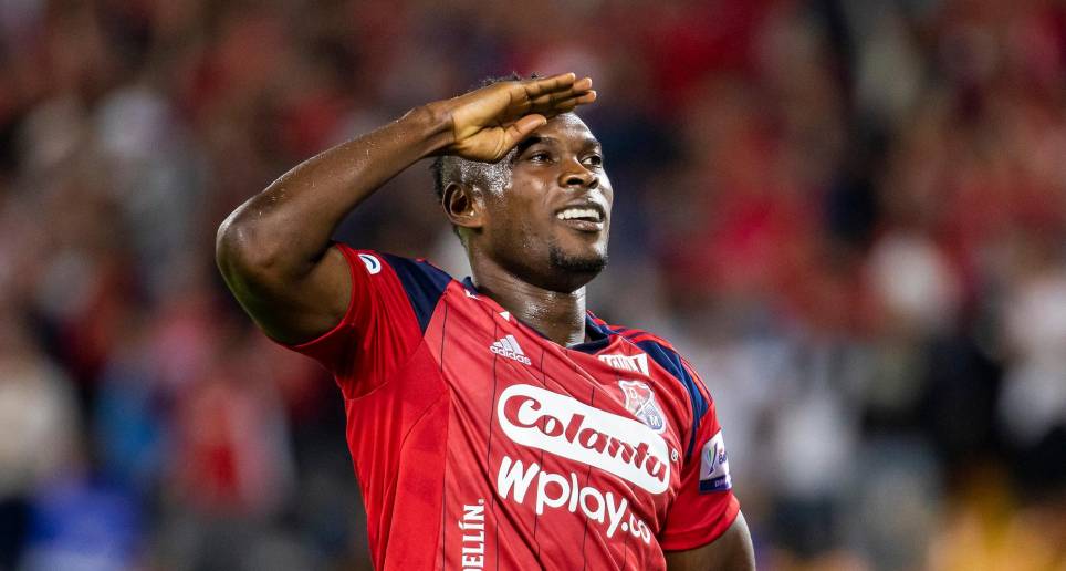 El delantero Díber Cambindo no seguirá en el DIM, su destino parece estar en el fútbol de México. FOTO CARLOS VELÁSQUEZ 