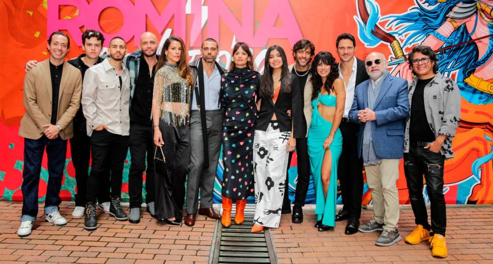 Imagen del elenco central de Romina Peligrosa durante el lanzamiento del dramatizado que se estrena el 31 de mayo. FOTO Colprensa
