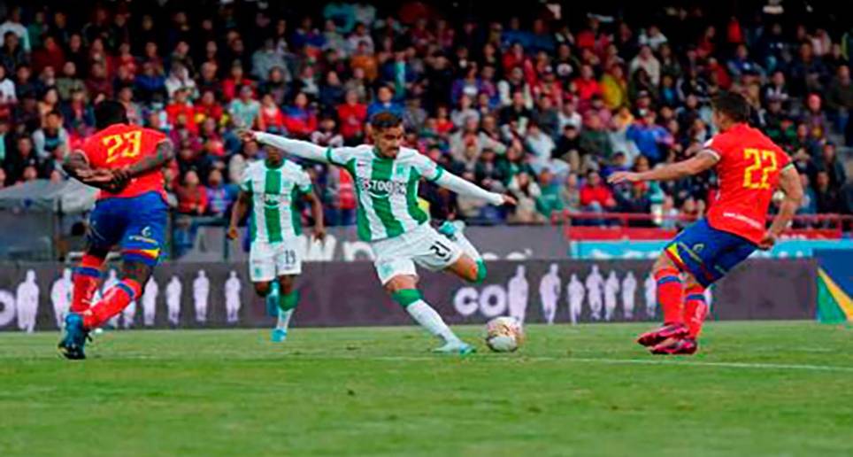 Tomás Ángel tuvo participación directa en el único tanto del conjunto antioqueño, que salió victorioso. Le dio a Candelo el pase previo al golazo que marcó. FOTO cortesía Atlético Nacional