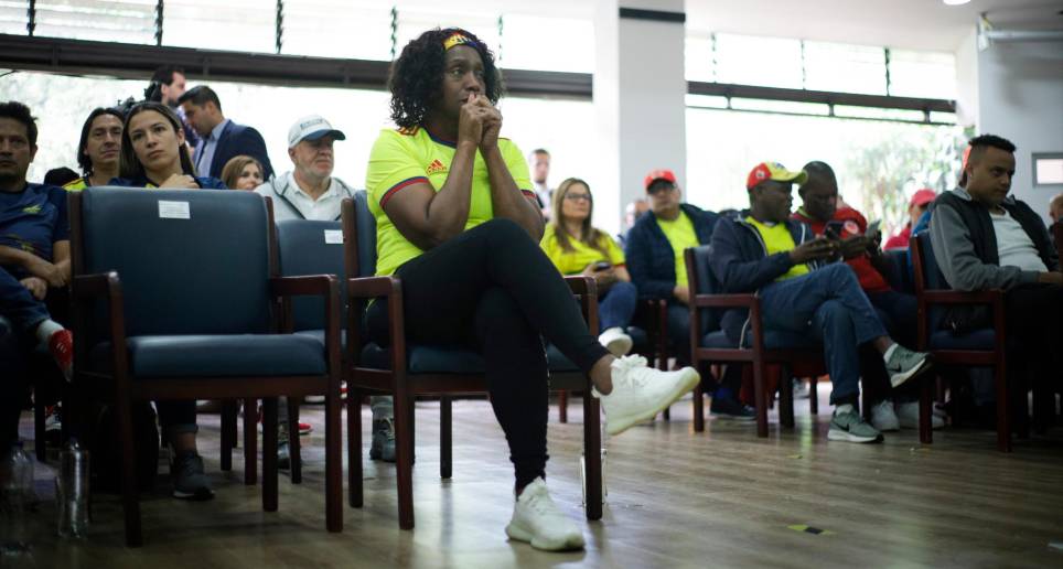 María Isabel Urrutia aseguró que firmó los contatos para aliviar la carga laboral de los trabajadores de carrera del Ministerio. FOTO COLPRENSA 