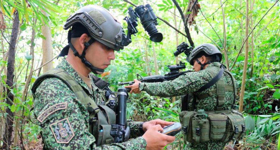 Este viernes se unieron también otros 35 hombres de Fuerzas Especiales para trabajar en la operación Esperanza. FOTO: TOMADA DE TWITTER @FuerzasMilCol