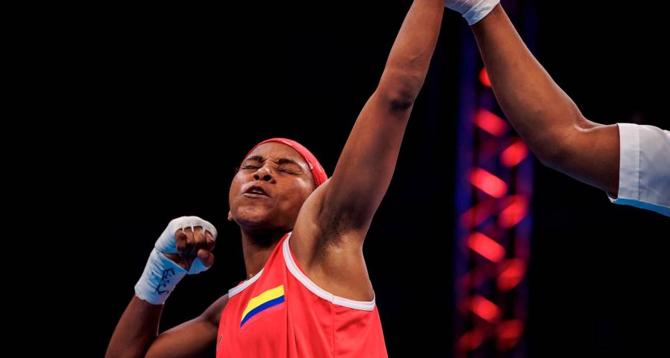 Íngrit Valencia -foto-, Angie Valdez, Camila Camilo y Jenny Arias impresionan en el Mundial de Nueva Delhi con su talento, progreso y gratos resultados. Han dejado en el camino a medallistas mundiales y olímpicas y ya garantizaron un lugar en el podio de sus divisiones. FOTO TWITTER MINDEPORTES