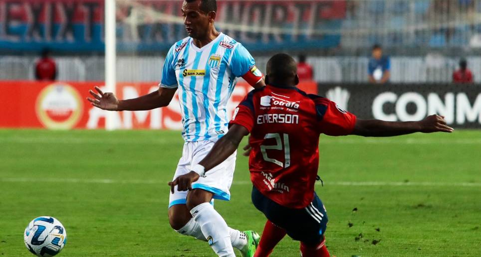 DIM y Magallanes igualaron en el duelo de ida de la fase 3 de la Libertadores. FOTO EFE
