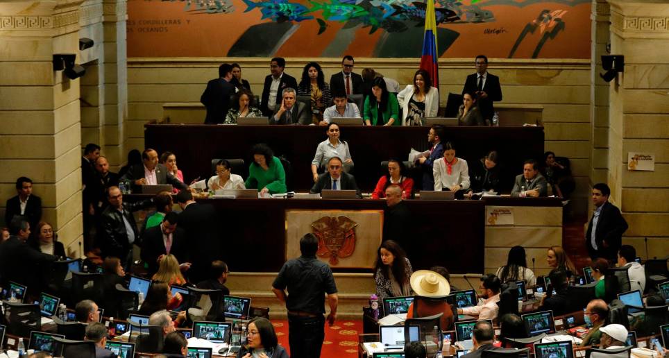 La Cámara de Representantes tiene puesto el pie en el acelerador para terminar de tramitar, en primer debate, la controvertida reforma a la salud. La siguente prueba será en plenaria. FOTOCOLPRENSA