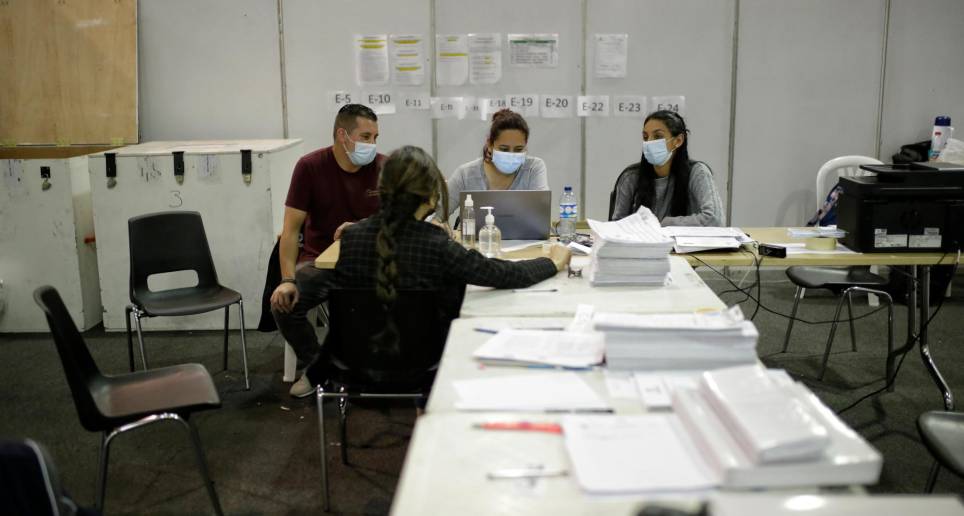 Tras revisar sus bases de ddatos, la Procuraduría encontró material que podría llevar a exluir a 3.000 jurados de votación de las próximas elecciones. (Imagen de referencia) FOTO Colprensa