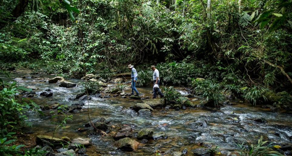 Río Claro es llamado así por sus aguas cristalinas, que destacan por tener un fondo con piedras de mármol Fotos JuLIO hERRERA