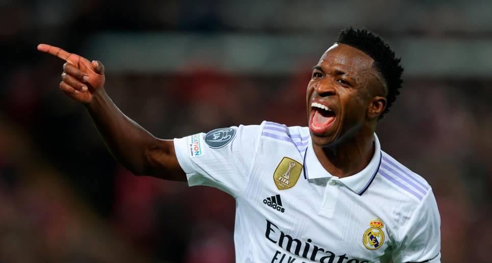 El jugador brasileño, Vinicius, nuevamente fue blanco de insultos racistas en España. FOTO Getty