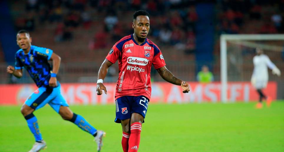Ever Valencia viene convirtiéndose en hombre importante para el Medellín y espera poder colaborar para que el equipo se sume a la fase de grupos del certamen internacional. FOTO Esneyder gutiérrez