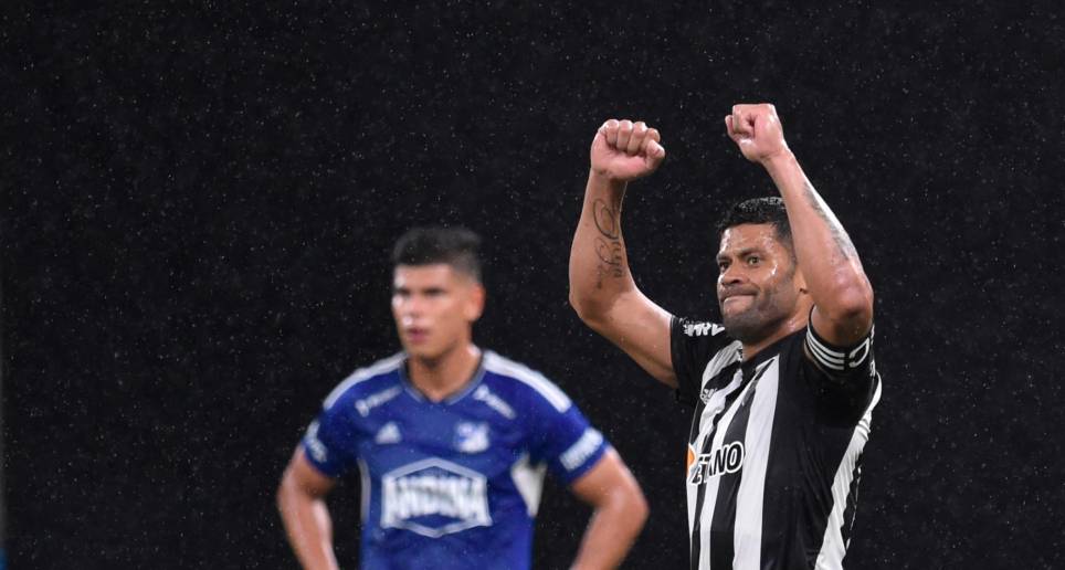 Hulk amplió su registro como artillero histórico del Atlético Mineiro en la Copa Libertadores (14 goles). FOTO EFE