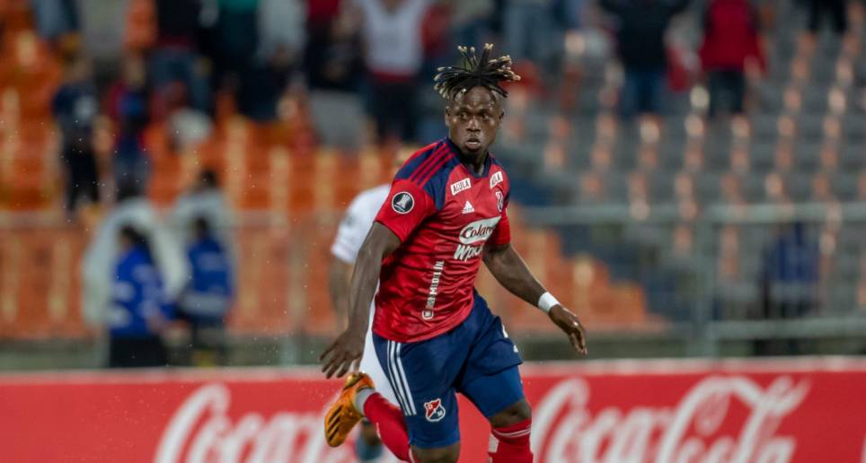 DIM se enfoca en América con un “exdiablo”: Déinner Quiñones