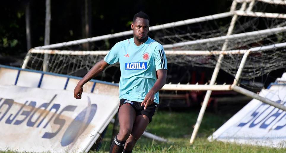 Jhon Jáder Durán es otro de los que recibe nuevamente el llamado de Néstor Lorenzo. El joven delantero, de a poco, viene sumando minutos con el Aston Villa en la Liga Premier. FOTO Getty 