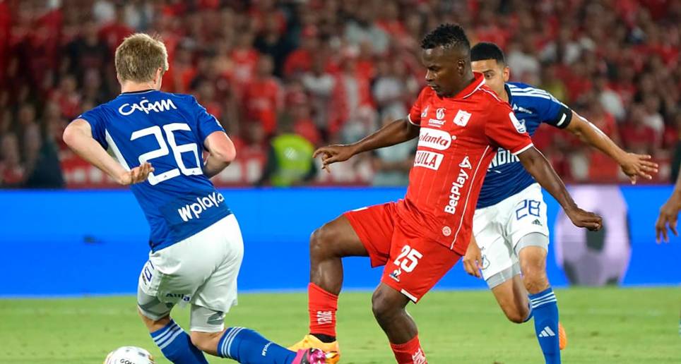El cuadro azul venció en su visita al América y se consolida como líder del grupo B de los cuadrangulares semifinales de la Liga Betplay. FOTO Colprensa