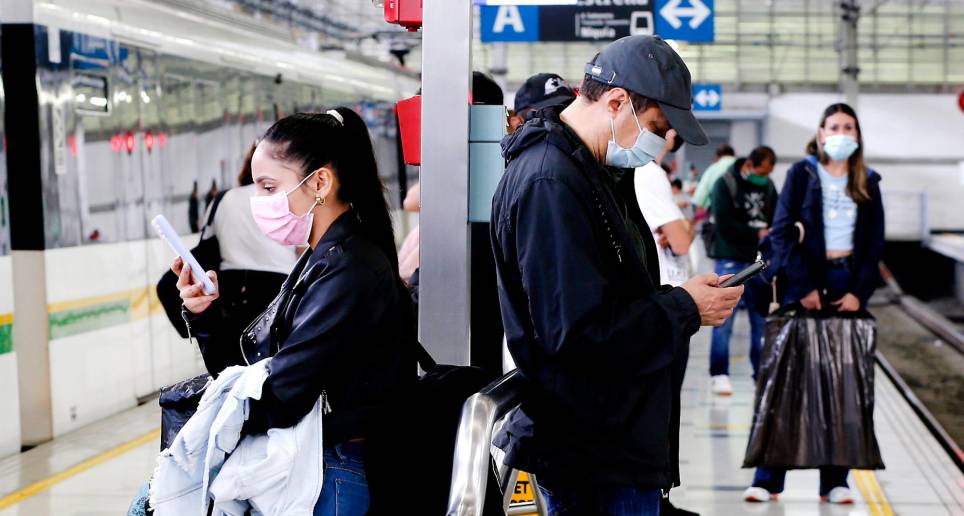 Le dan cuerda a otra pelea entre los operadores de celulares