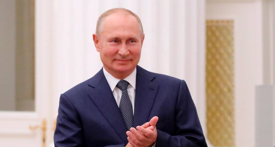Vladimir Putin podría terminar bajo arresto si visita alguno de los países miembros de la CPI. FOTO EFE 